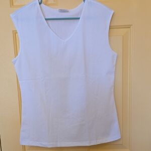 Women's White Sleeveless Madepants Top